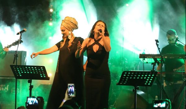 מירי מסיקה לנשים הסרוגות: "מרגישה מחוברת אליכן"