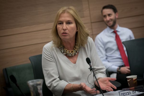 לבני הוצאה מהדיון על חוק הלאום: "זו ממשלה גזענית"