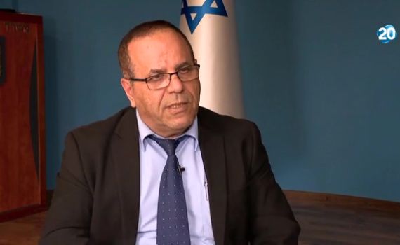 שר התקשורת במתקפה קשה על ראשי התאגיד. צפו