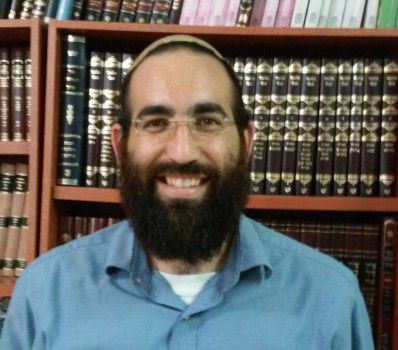 סערת הרב הקונסרבטיבי: חופה פרטית או אסון לאומי?