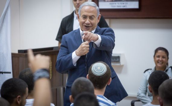 סקר: נתניהו מוביל, לפיד לא מתקרב וגבאי מתרסק