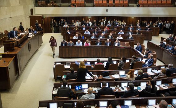 יועצת תקשורת: ח"כ מכהן הטריד אותי מינית