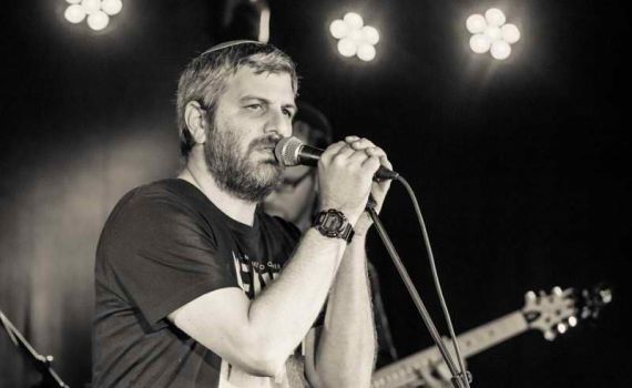 האמן שהצליח לאחד את חנן בן ארי ושולי רנד • צפו