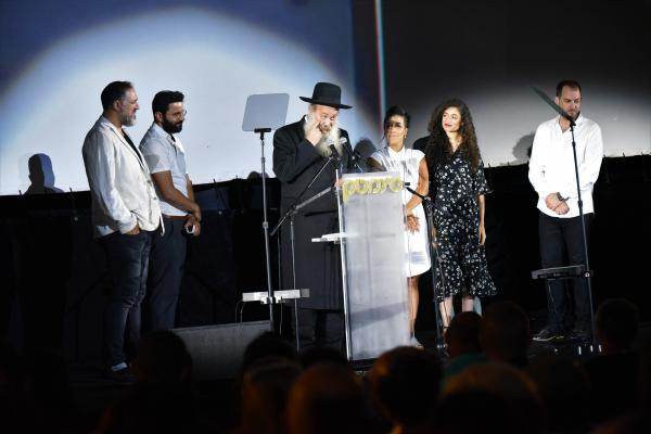 "כשאלוקים נותן רעיונות גדולים ליוצרים צעירים"•צפו