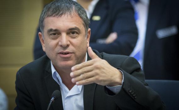 פרשת פגסוס: שלמה פילבר תובע חצי מיליון מהמדינה