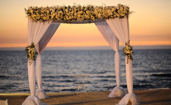 הרב אריאל קורא לאשכנזים לאמץ מנהגים של ספרדים