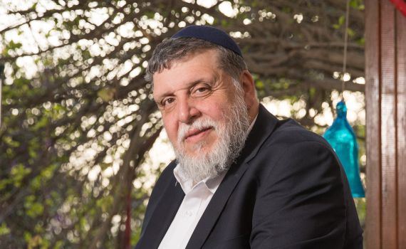 גם הליברלים: רב סרוג נוסף מצטרף לתמיכה באלקין