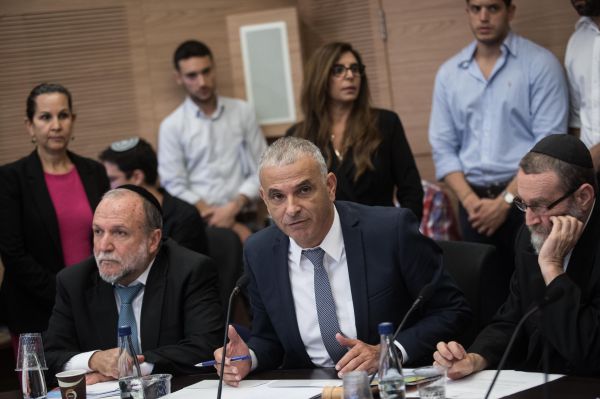 באופוזיציה לועגים לזיגזג: "בוקר טוב לשר כחלון"