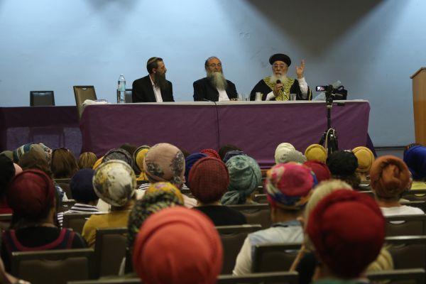 טקס סיום במכון פוע"ה: מאות בוגרות זכו לתעודות