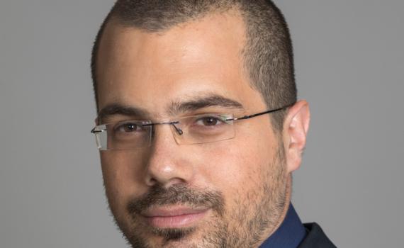 ברנז'ה: הכתב הסרוג קודם לדסק המדיני בתאגיד