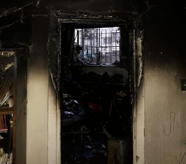 שני פצועים אנוש בשריפה בבניין בירושלים