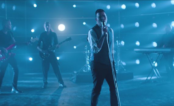 הזמן שלו: יעקב שוואקי בקליפ בינלאומי חדש•צפו