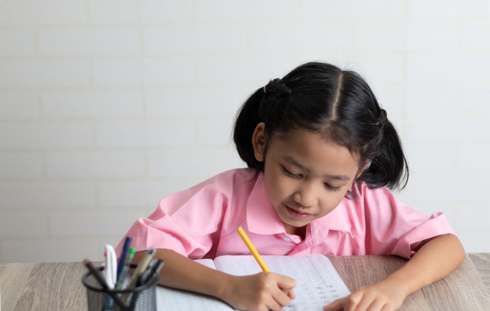 שו"ת: שיעורי בית מביאים ברכה לילדים