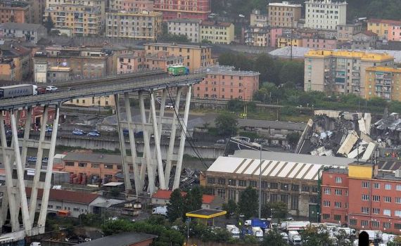 איטליה מאיימת: "נעניש את האחראים לקריסת הגשר"