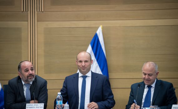 בנט הדגיש: "אני שר חינוך של 2.3 מיליון תלמידים"