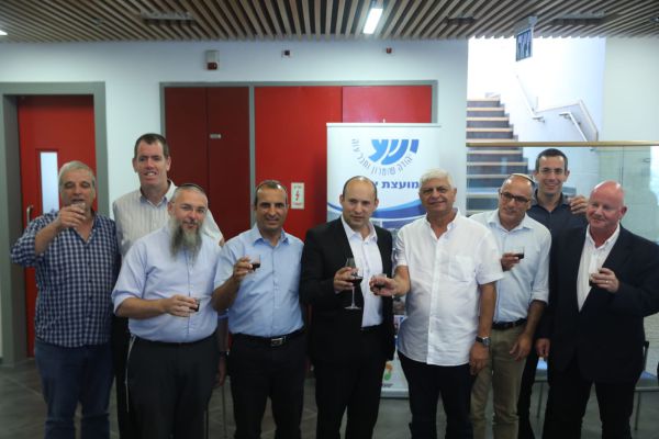 בנט: "השיח השתנה; משתי מדינות להחלת ריבונות"