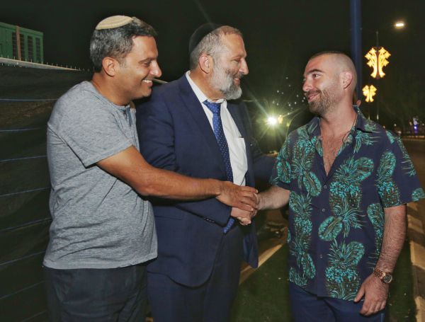 הסיבה שעומר אדם מצליח: "לא מופיע בשבת"