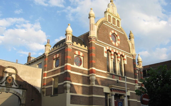 סוף עצוב: בית הכנסת בהולנד פונה לאחר 126 שנה