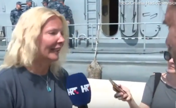 המקרה ששיגע את הרשת: שרדה 10 שעות בלב ים