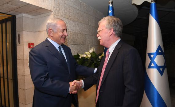 יחסי ישראל ארה"ב: נתניהו נועד עם היועץ לביטחון לאומי של ארה"ב