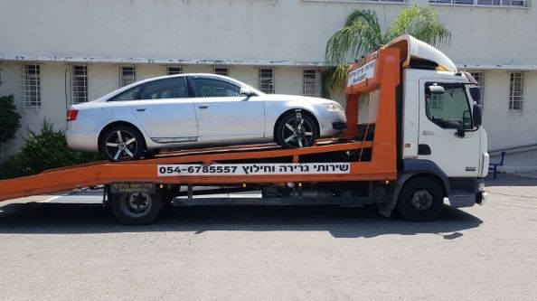 אדם נתפס נוהג בהשפעת אלכוהול, רשיונו נפסל