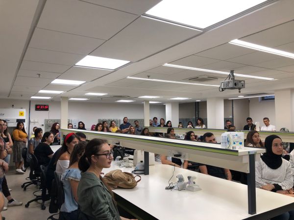 הדסה מציגה: שלוש שנות לימודי מדעים- ביום אחד