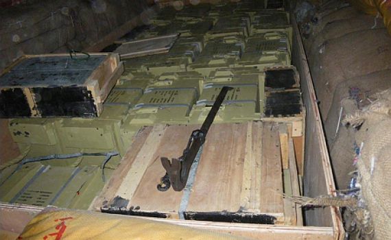 נגד קרבי נעצר בחשד לסחר באמצעי לחימה