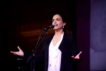 סערת ברי סחרוף • ניני: "לא נכון לבדר בשטח כבוש"