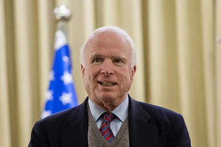 המועמד לנשיאות ארה"ב ג'ון מקיין הלך לעולמו