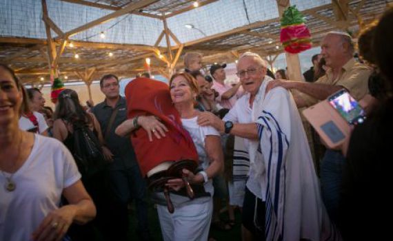 בלחץ משרד רה"מ: הרחבה המעורבת בכותל תורחב