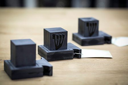 מרגש: הושלם מבצע העברת התפילין לאיראן