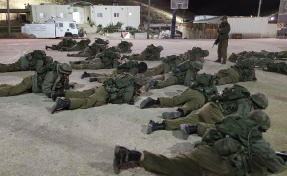 חיילים נכוו בידיים בגלל פקודה אסורה