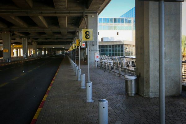 הותר לפרסום: ערבי גנב M-16 מקוצר מרכב בנתב"ג