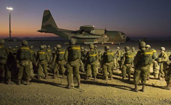 בני"שים הפנו גב למדריכה; בצה"ל מאיימים בהדחה