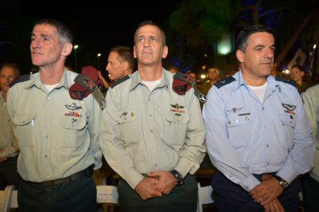 בגלל קרבה לנתניהו: עיכוב במינוי הרמטכ"ל