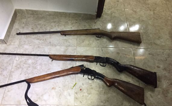 הלילה: צה"ל איתר נשקים סמוך לעיר חברון