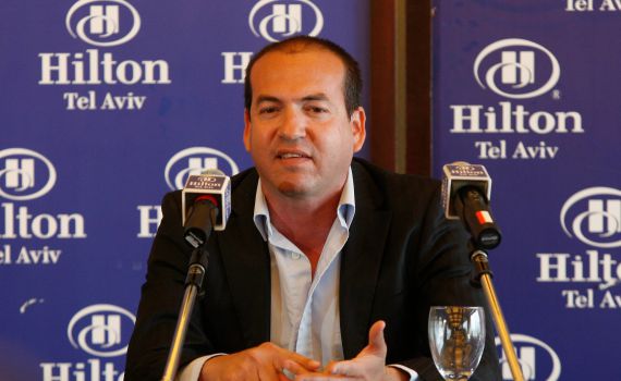 המירוץ מתחמם: ברקוביץ' הסיר מועמדות מאימון הנבחרת