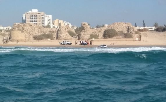 בן 30 קפץ להציל טובעת וטבע בעצמו; מצבו אנוש