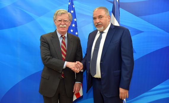 ליברמן לבולטון: "יש לך תרומה לביטחון ישראל"