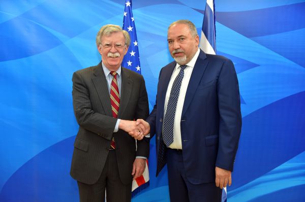 ליברמן לבולטון: "יש לך תרומה לביטחון ישראל"