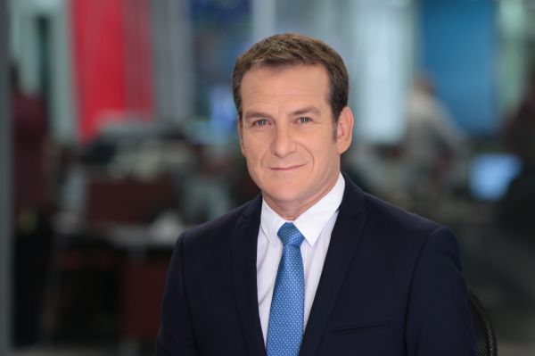 לאחר התאונה: דני קושמרו חוזר למסך