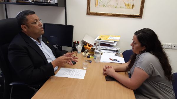 אלקין עבר מקדימה לליכוד; אלו סדקים בעבר הפוליטי