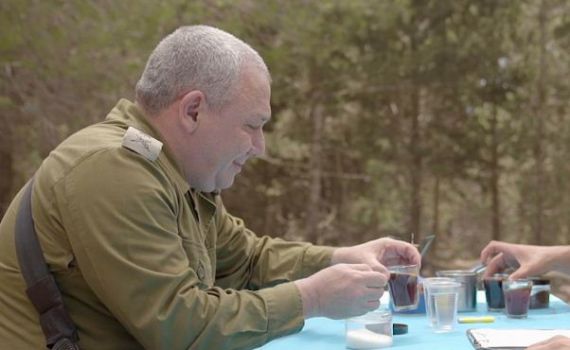 מרגש • צפו: הרמטכ"ל איזנקוט כפי שלא הכרתם