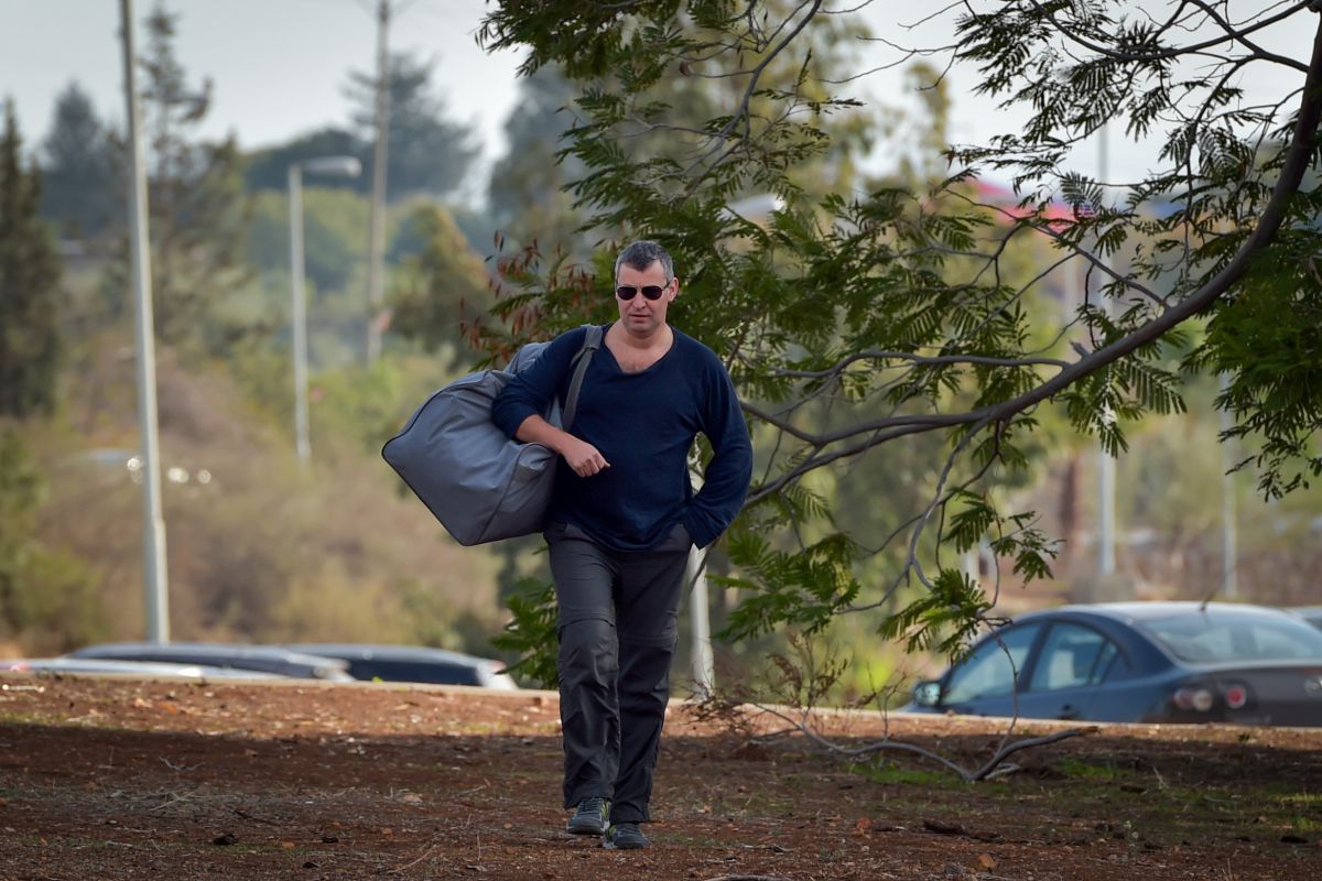 התחלה חדשה; השר לשעבר סטס מיסז'ניקוב שוחרר מהכלא