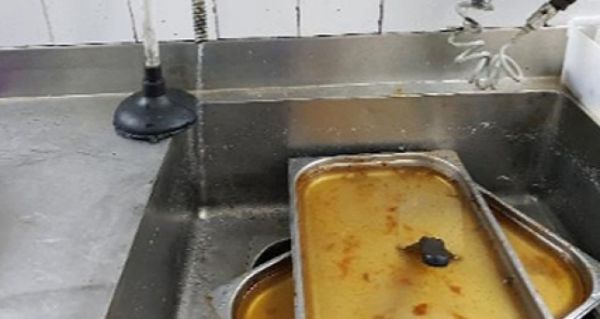 תיעוד מזעזע: כך נראה אולם אירועים שהוצא לו צו סגירה