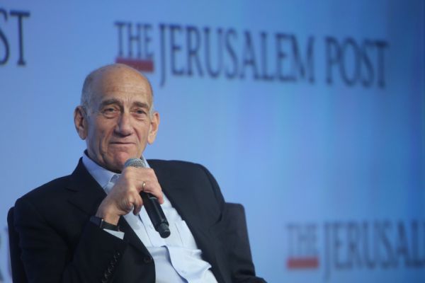 בעקבות הפגישה בפריז: מתקפה קשה על אולמרט