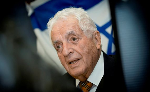 איש העסקים והח"כ לשעבר פלאטו שרון הלך לעולמו