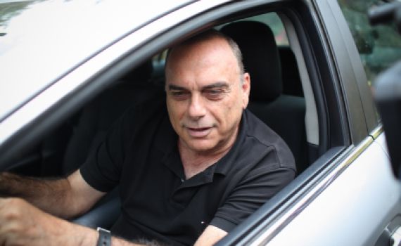 לא נח לרגע: הג'וב החדש של אברהם גרנט