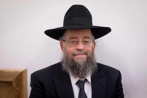 דיווח: ייסגר התיק נגד מתרים הכליות ישעיהו הבר