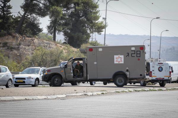 פיגוע הדריסה: ביצע פרסה לפני המחסום ופגע בחיילים
